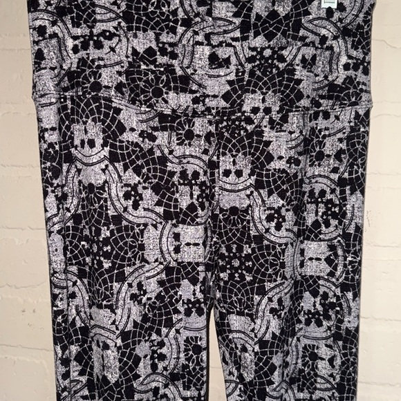 Soft Surroundings leggings super soft XS full size pull on NEW - Picture 2 of 3